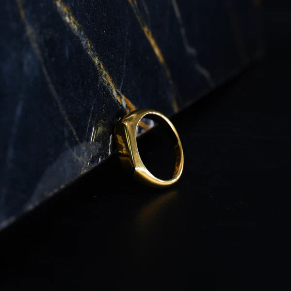SIGNET RING - GOLD